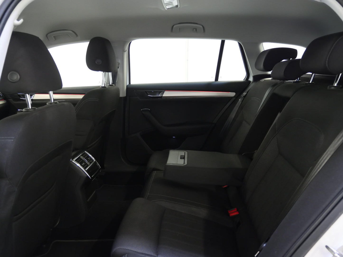 Škoda Superb 2.0 TDI 147 kW 4x4 Style