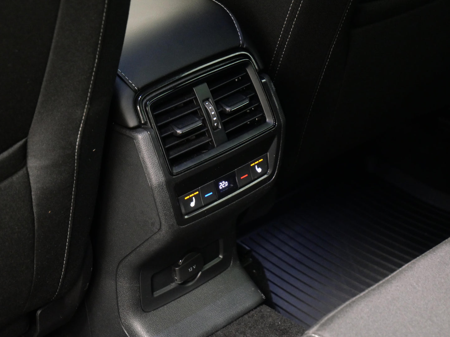 Škoda Karoq 2.0 TDI 110 kW 4x4 Sportline