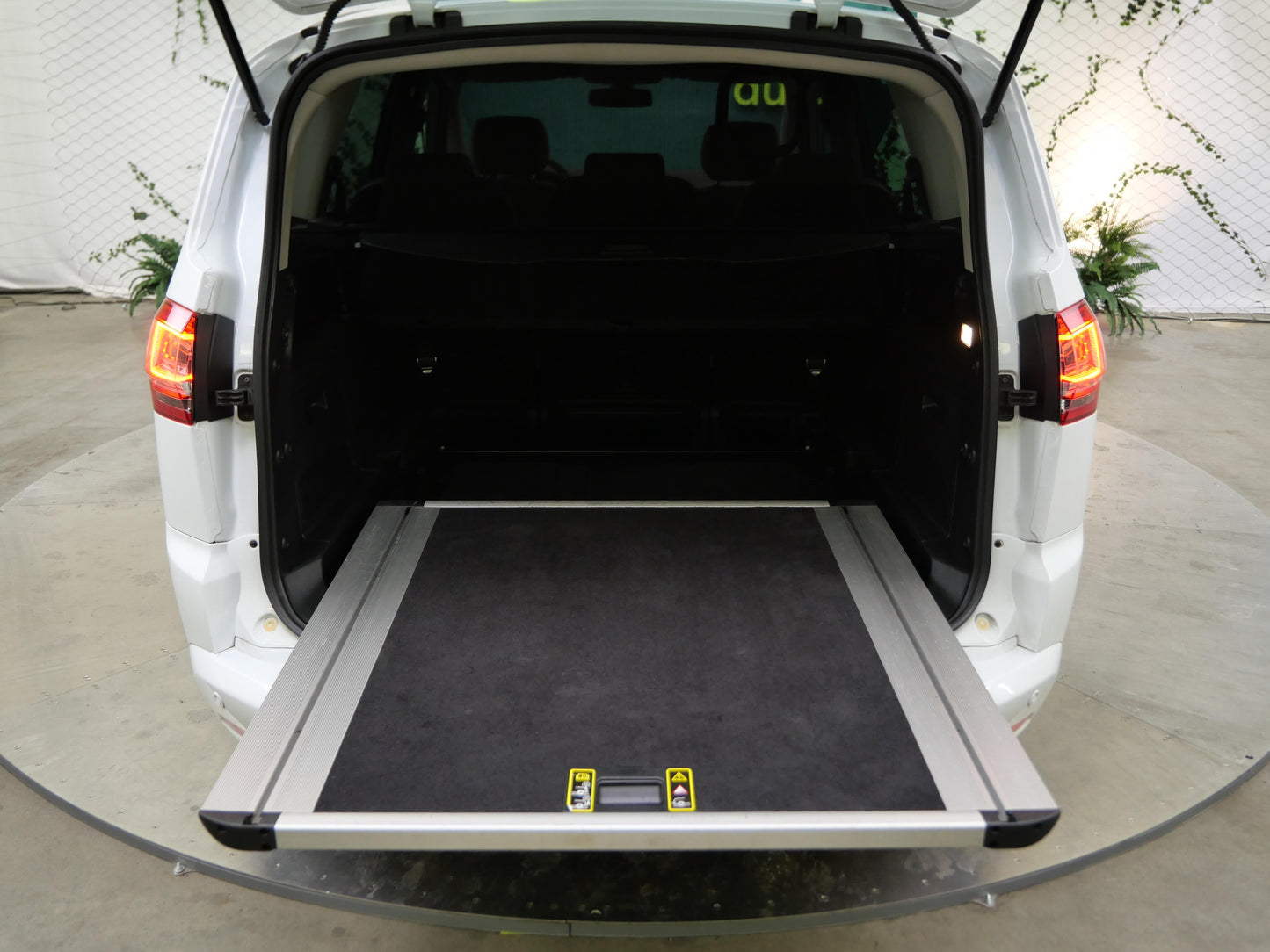 Ford S-MAX 2.2 TDCI 147 kW Titanium