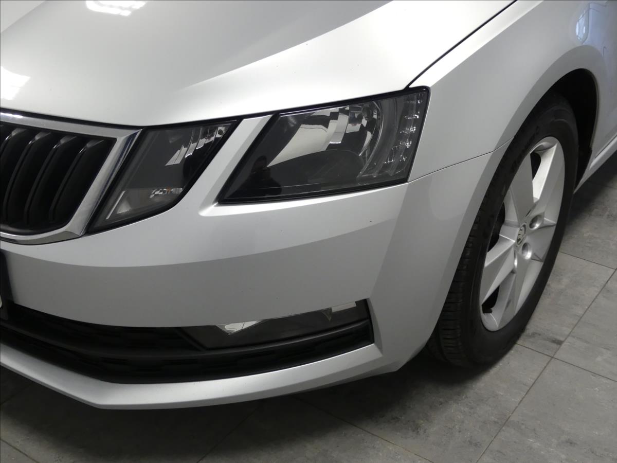 Škoda Octavia 1.6 TDI Ambition plus