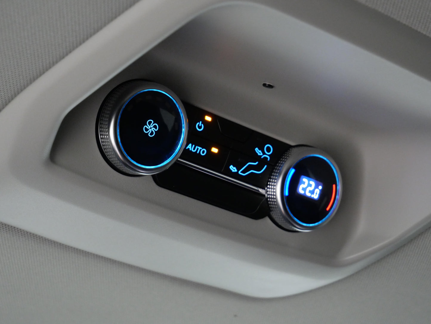 Ford Tourneo Custom 2.0 EcoBlue 125 kW Titanium X