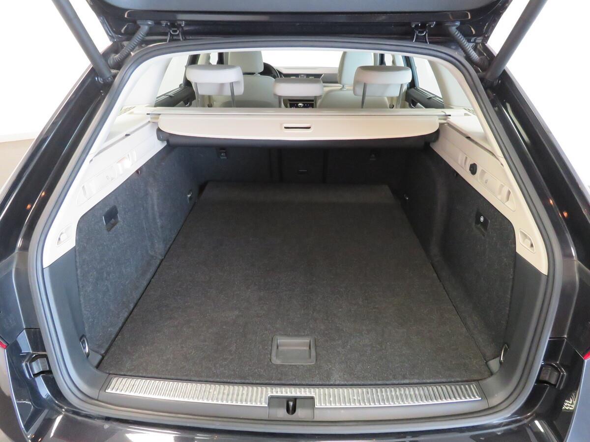 Škoda Superb 2.0 TDI 110kW Style