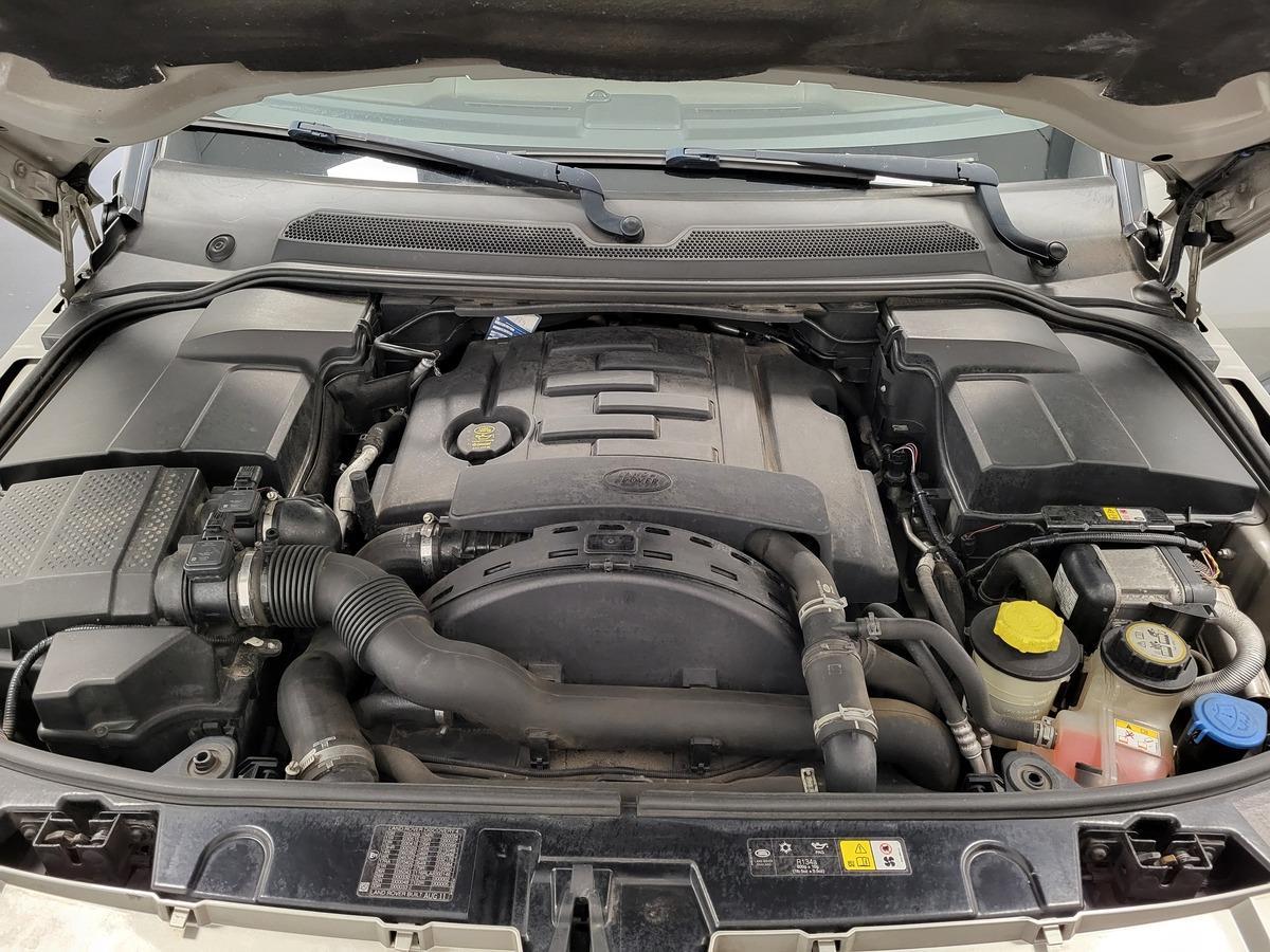 Land Rover Discovery 3.0 TDV6 SE 155 kW 4WD 7-míst