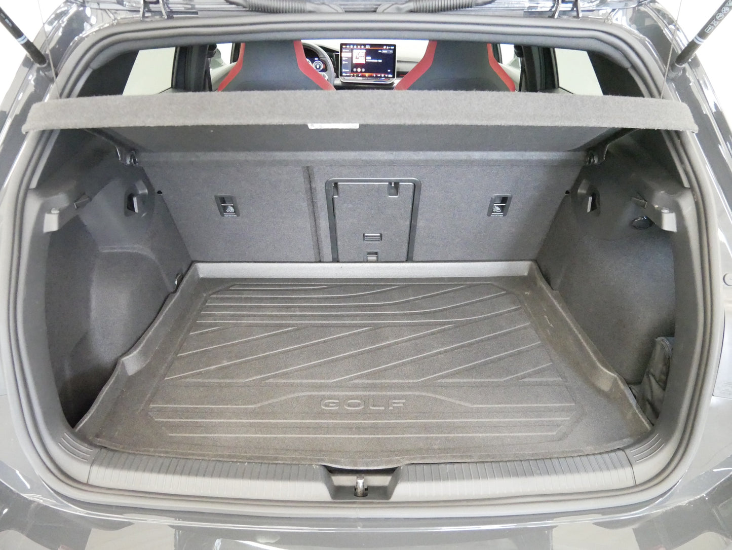 Volkswagen Golf 2.0 TSI 195 kW DSG GTI