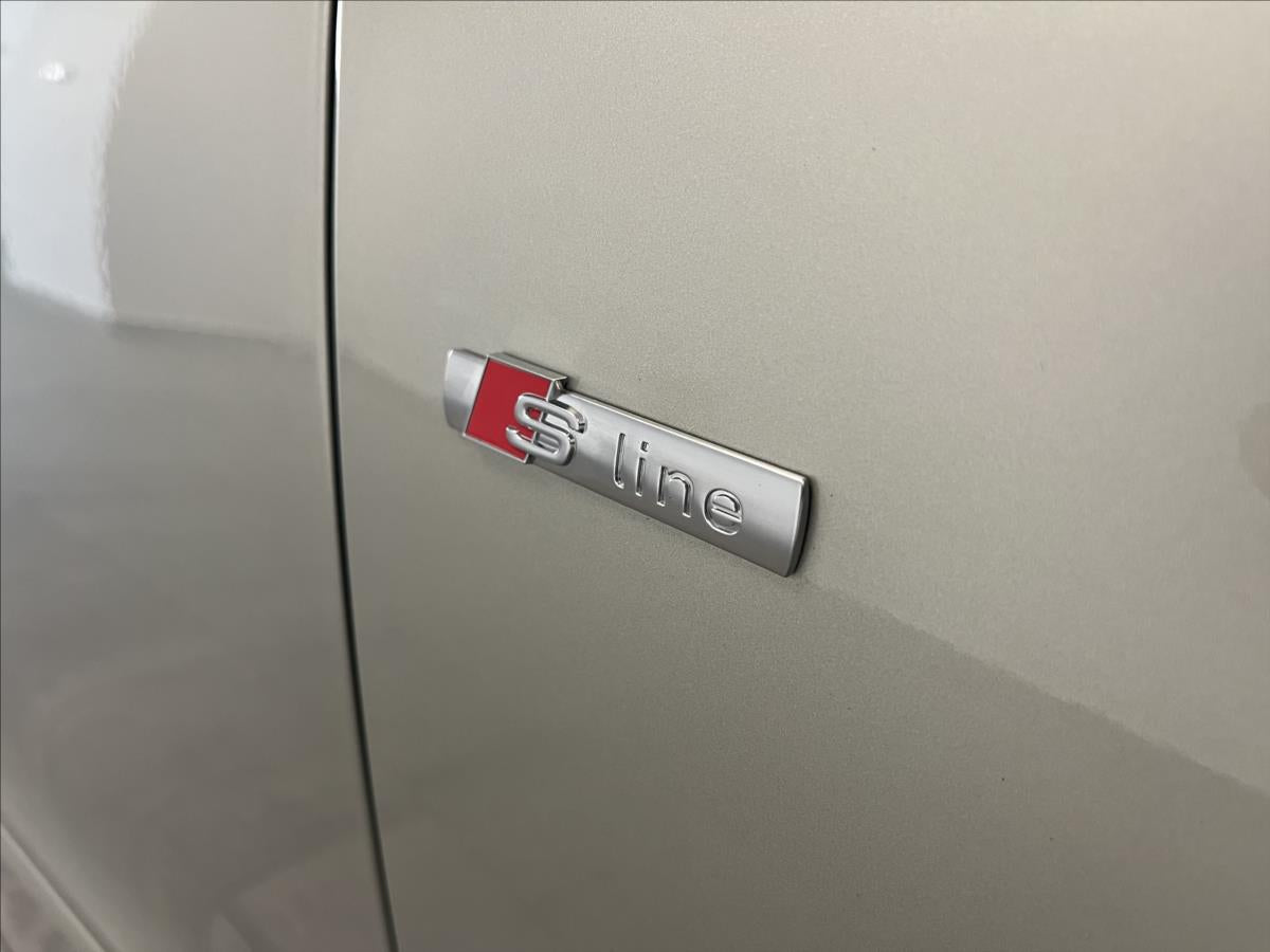 Audi Q5 2.0 TDI S-Line