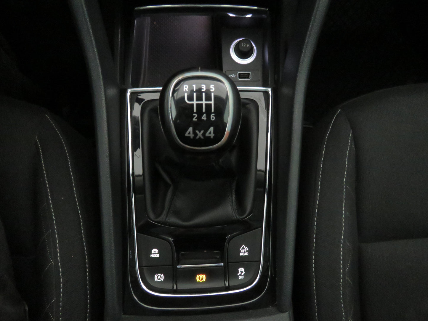 Škoda Karoq 2.0 TDI 110 kW Ambition Plus