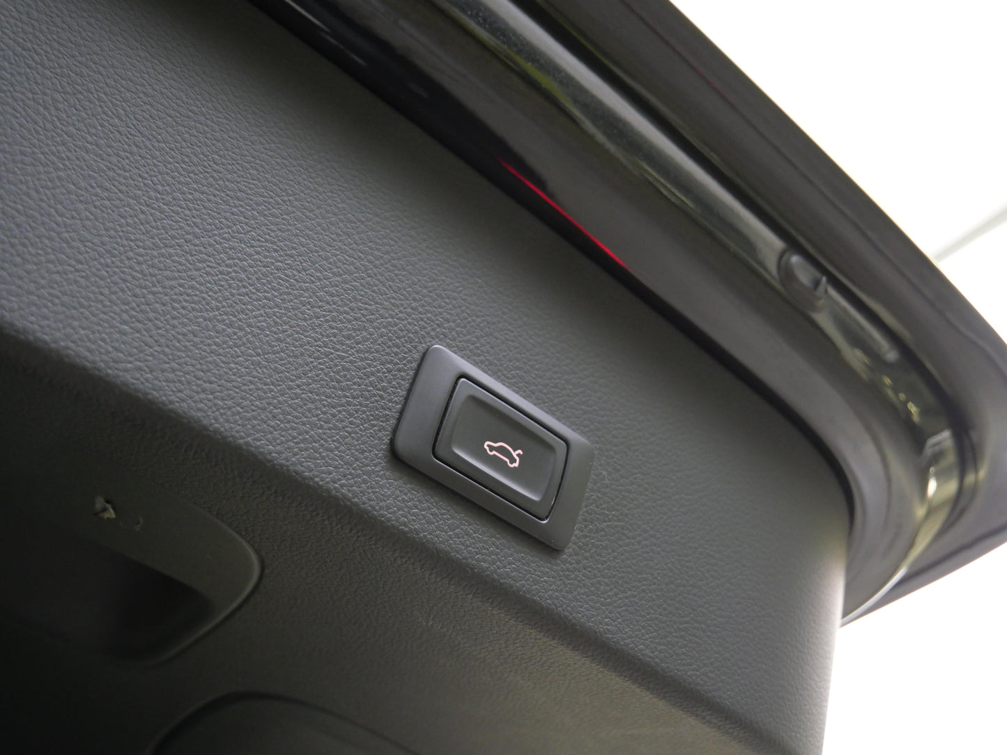 Audi A6 Avant 3.0 TDI 180 kW S line