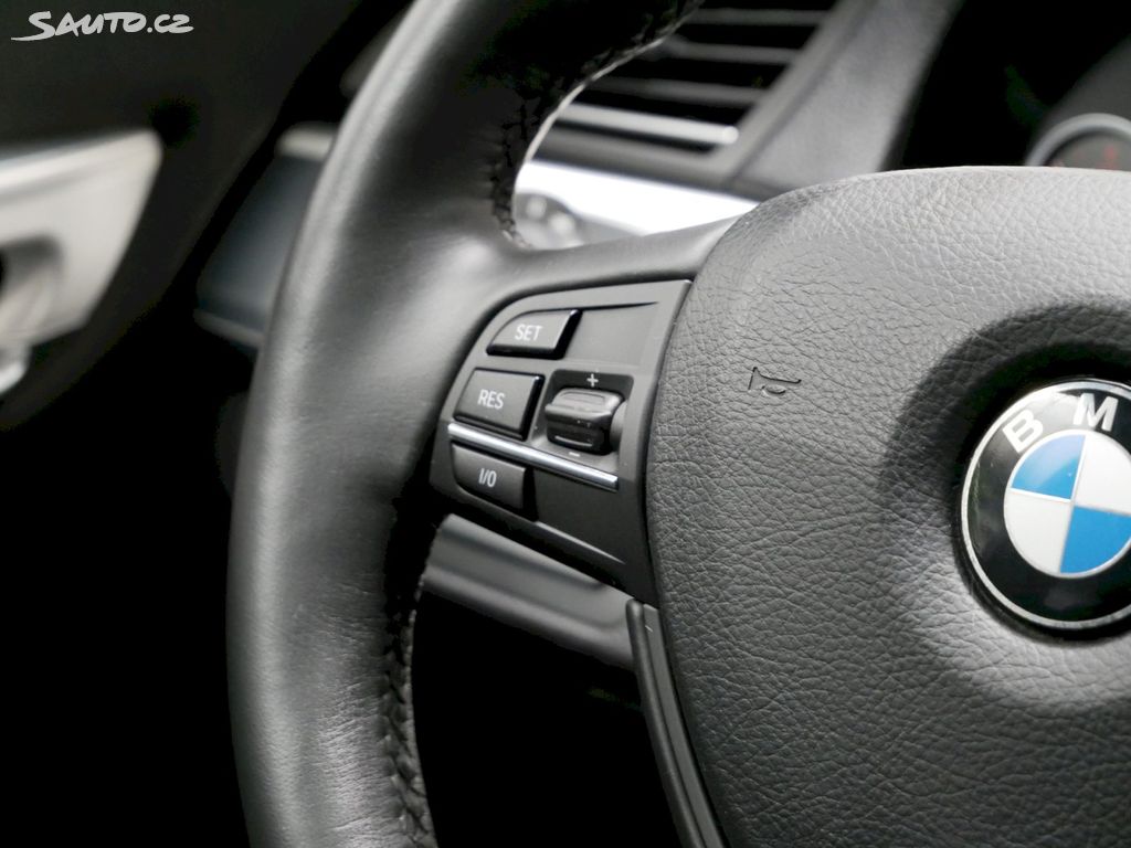 BMW 740 740D/225kW/NAVI/XENON/HUD/360°