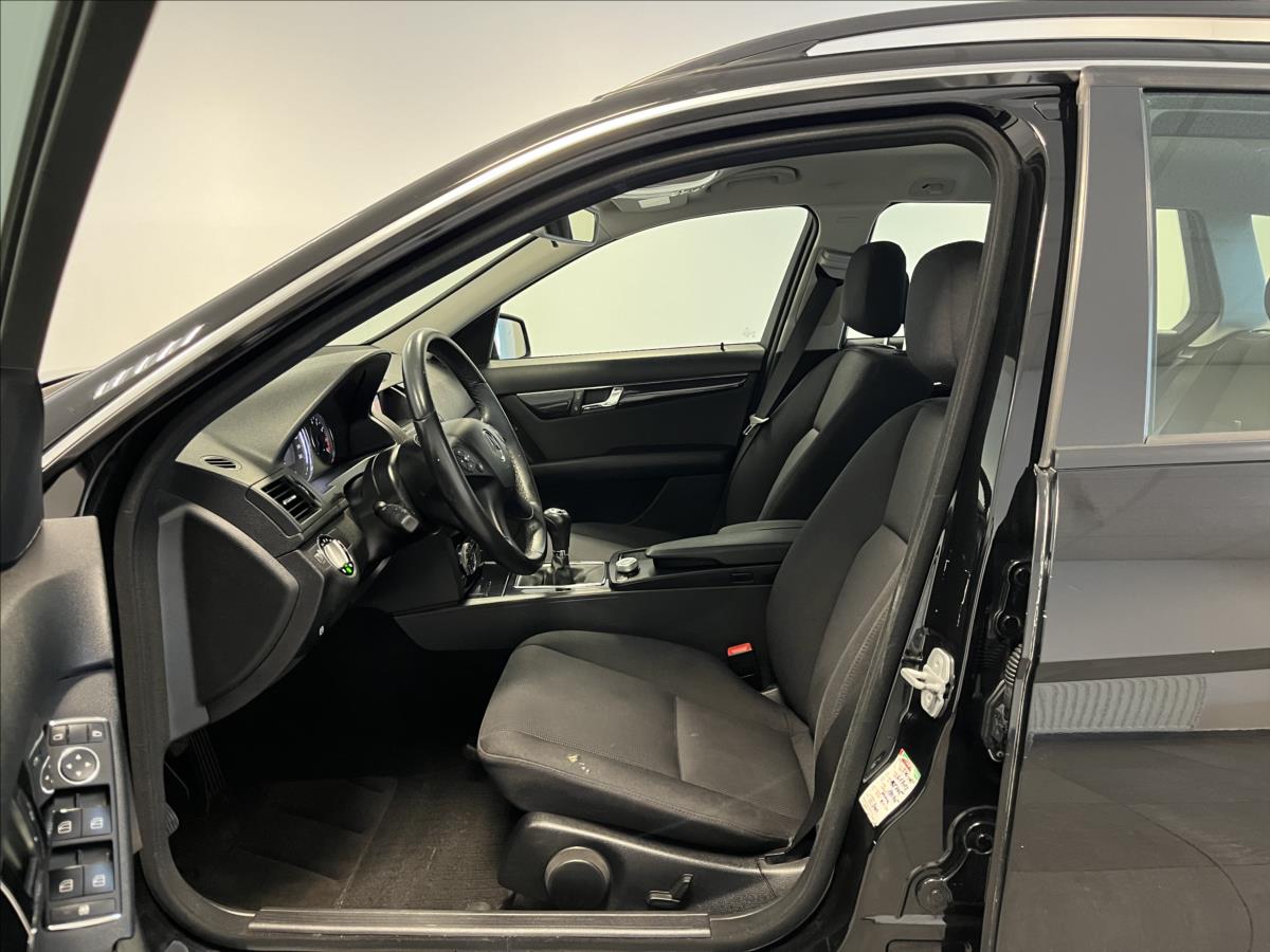 Mercedes-Benz Třídy C 200 Kompressor