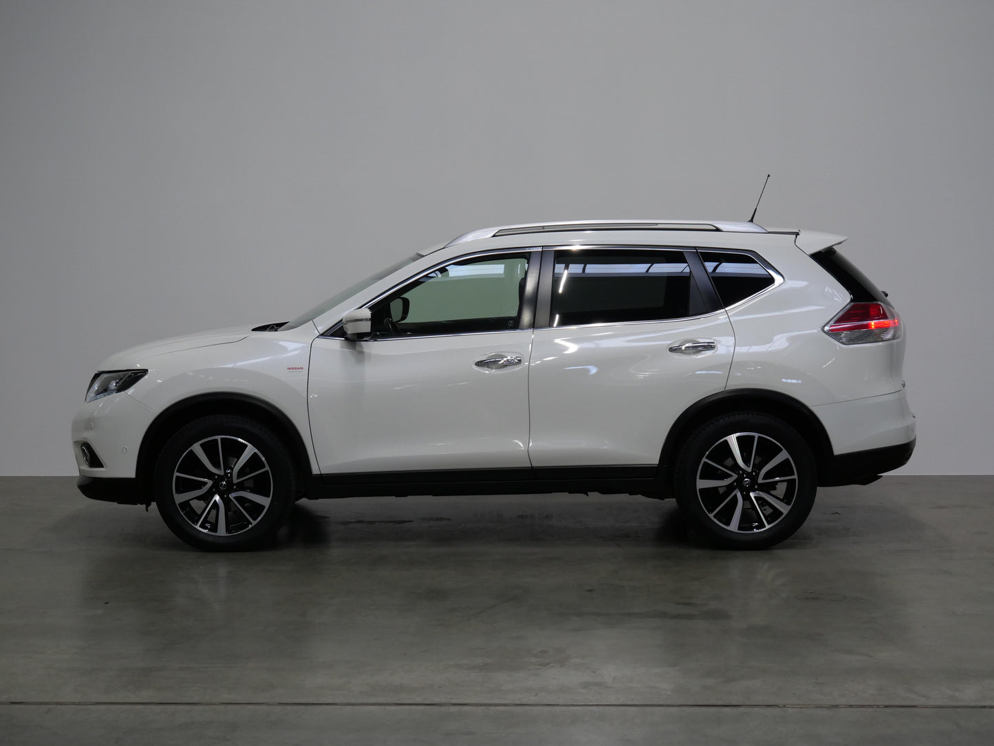 Nissan X-Trail 1.6 dCi 96 kW 4x4 Tekna