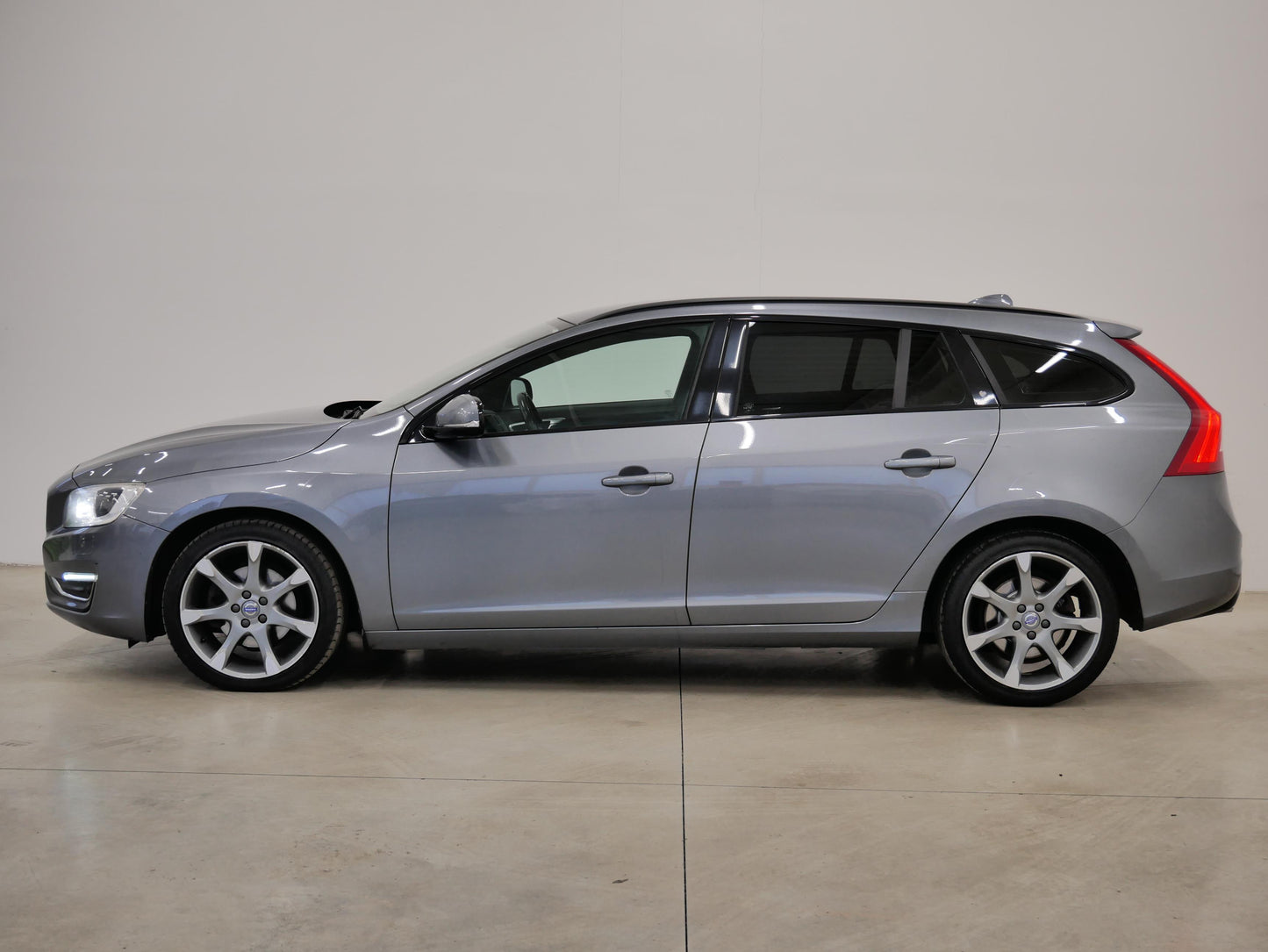 Volvo V60 2.0 D4 Drive-E Edition Moment