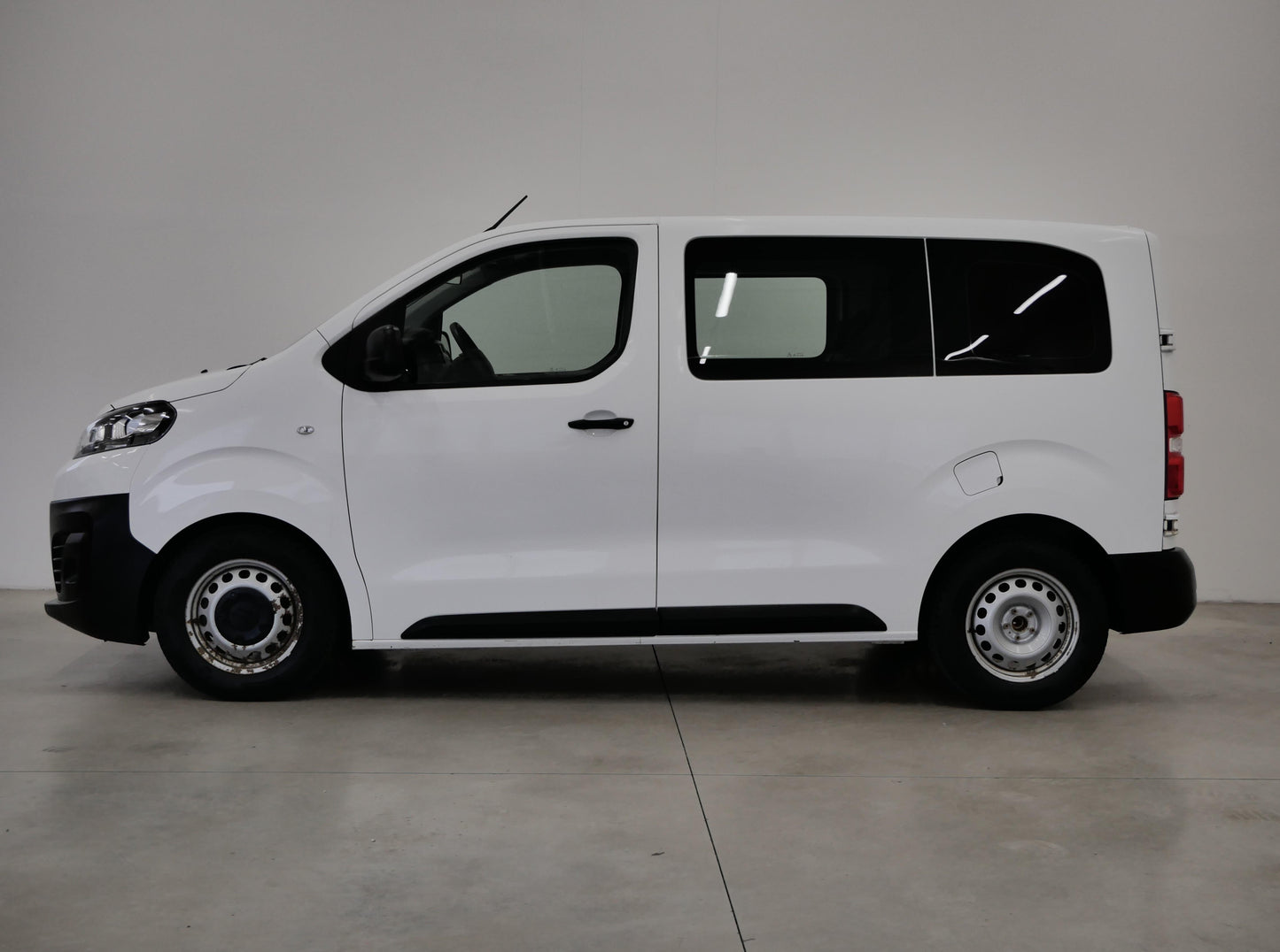 Citroën Jumpy L1H1 2.0 HDI 110 kW 6 Míst