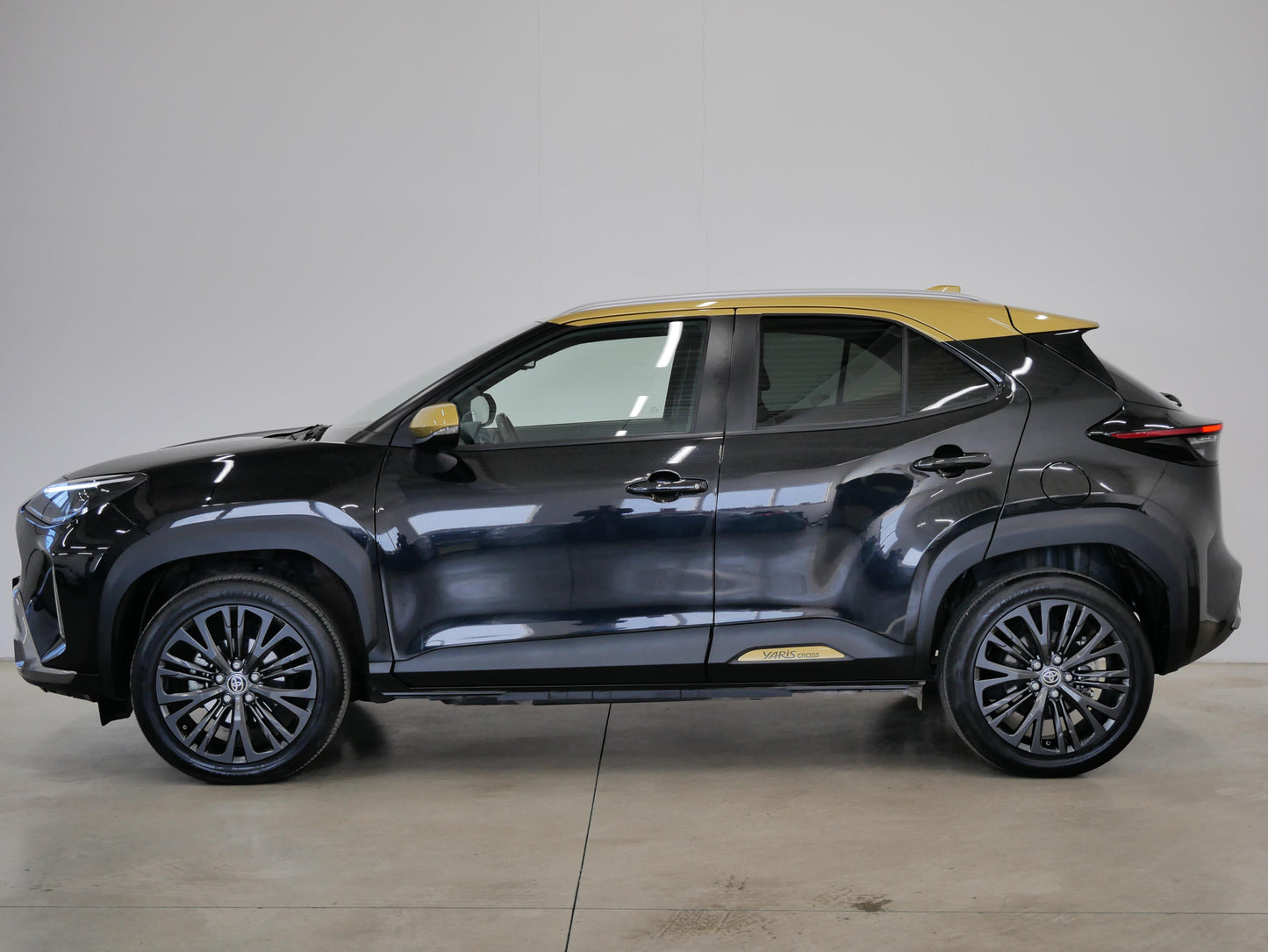 Toyota Yaris Cross 1.5 Hybrid 68kW Adventure