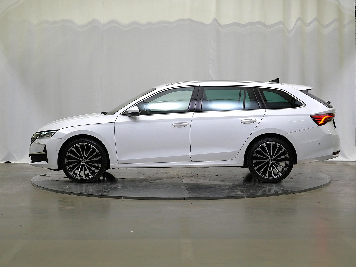 Škoda Octavia 2.0 TDI 110 kW Excl. Selection