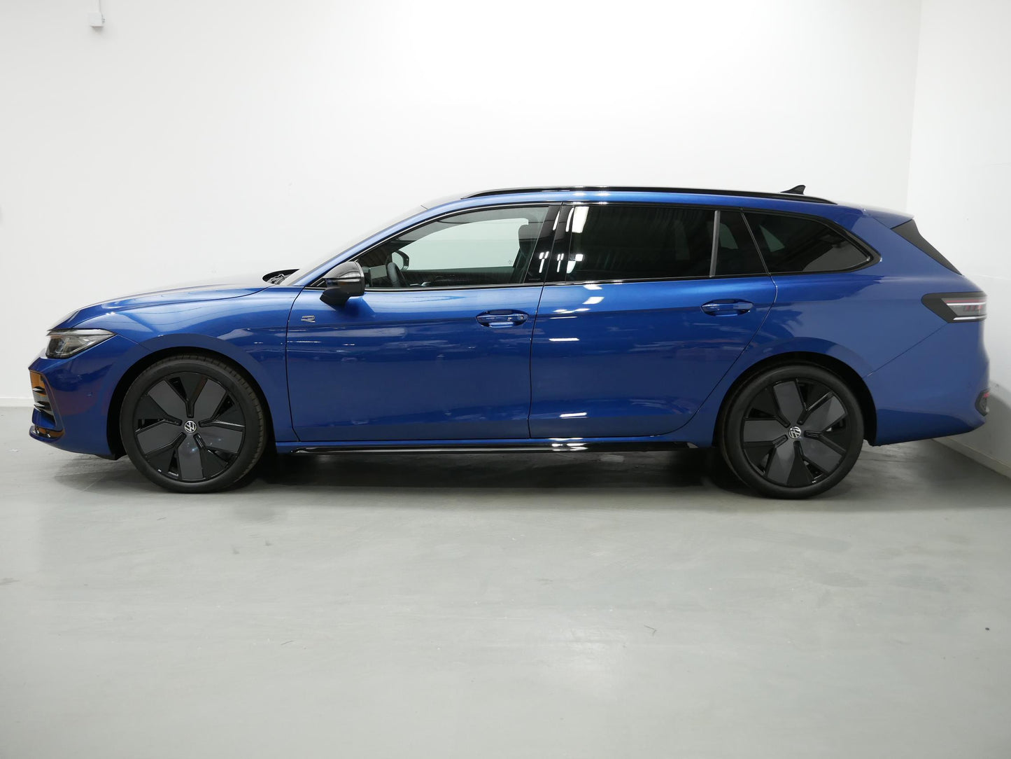 Volkswagen Passat 2.0 TDI 110 kW R-LINE