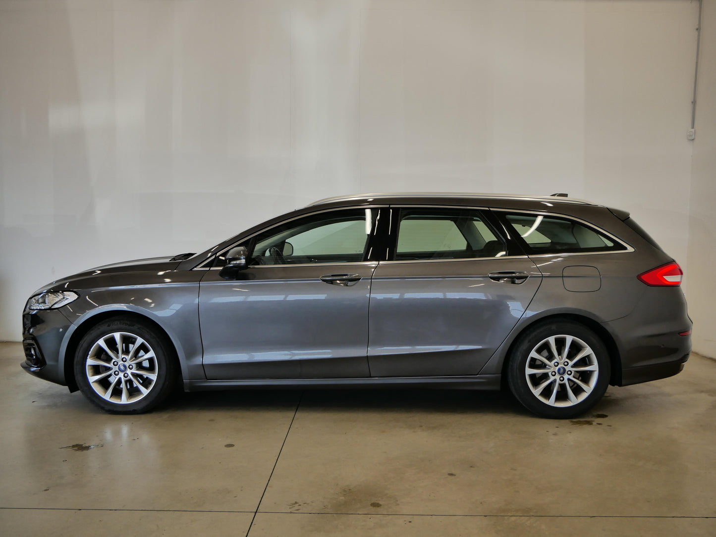Ford Mondeo Titanium 2.0 Tdci 140 KW