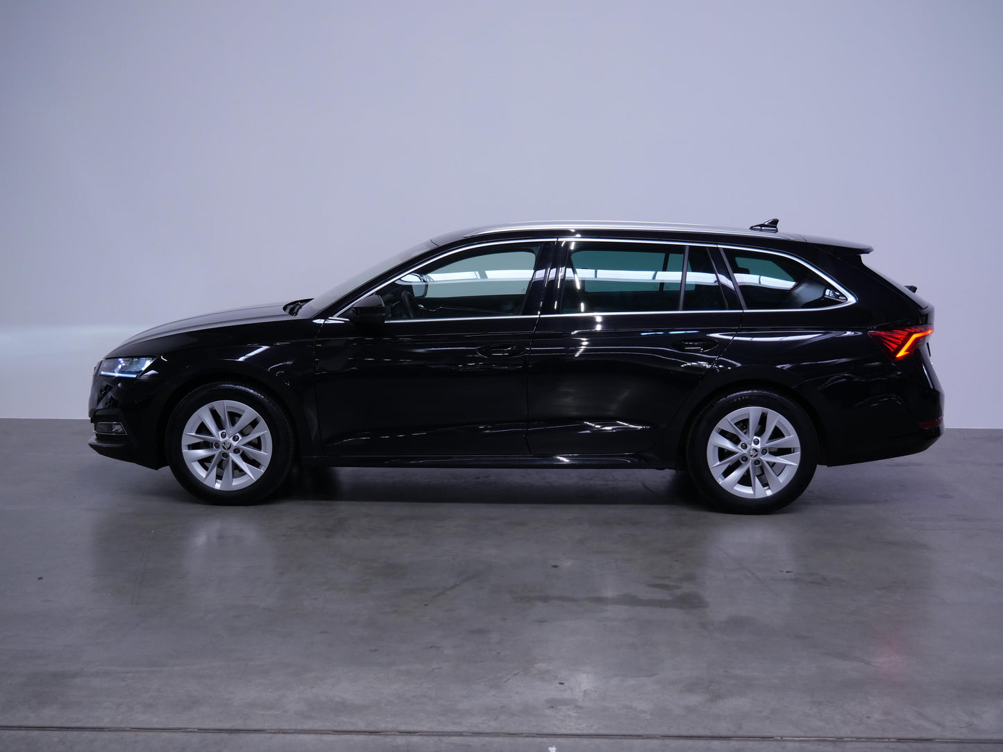 Škoda Octavia 1.5 TSI M-HEV 110 kW Style