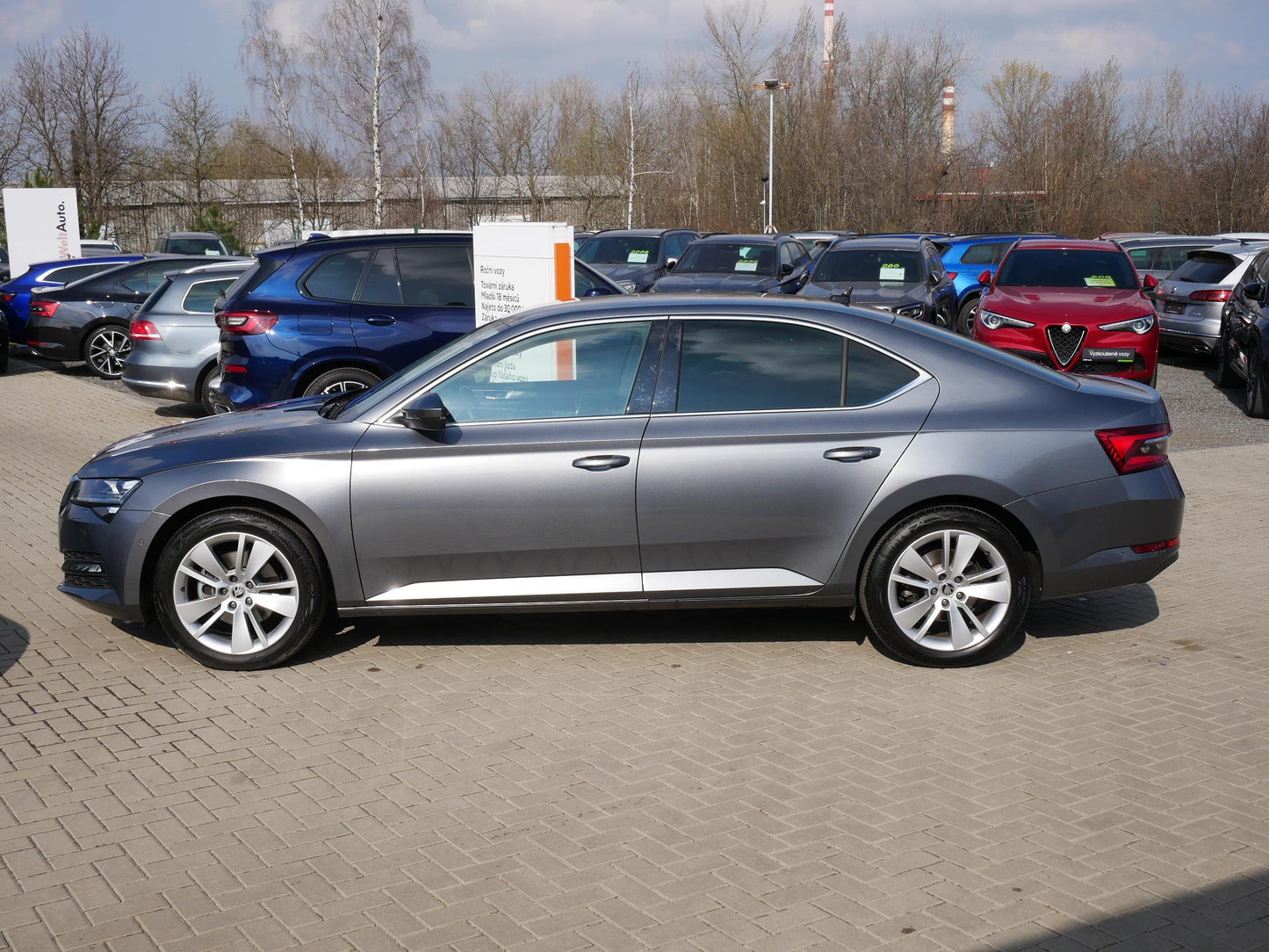 Škoda Superb 2.0 TDI 110 kW Style Plus
