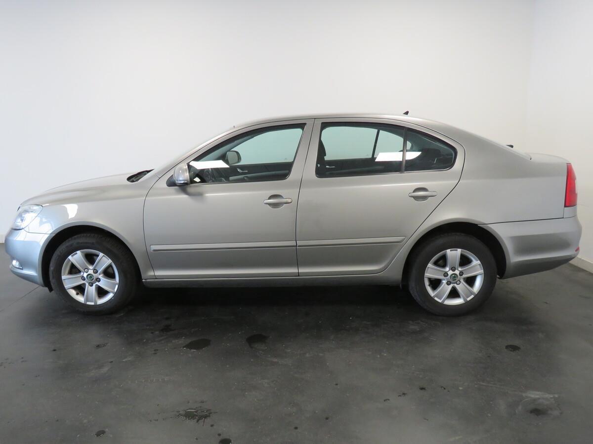 Škoda Octavia 1.6 MPI 75 kW Ambiente Plus