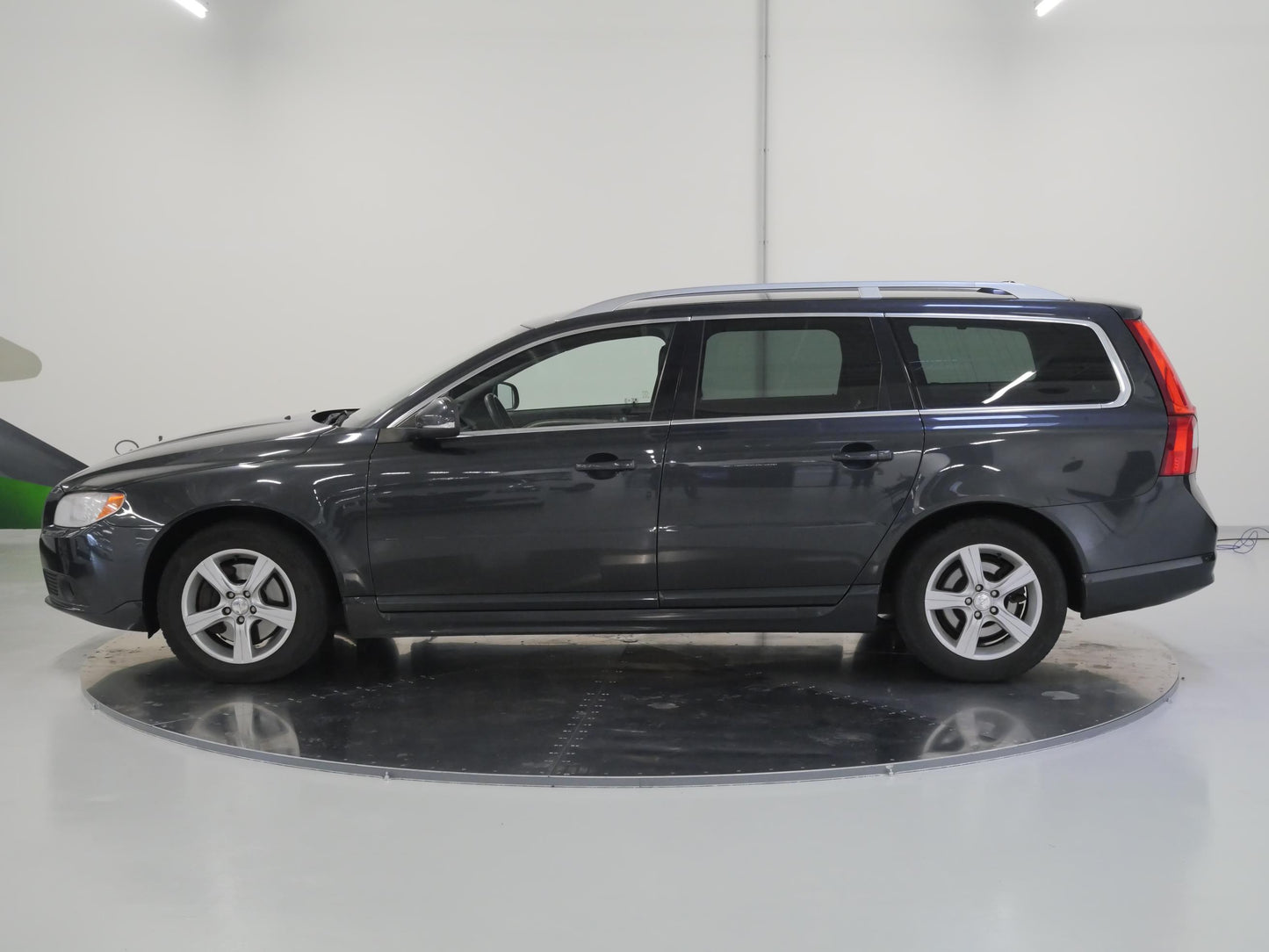Volvo V70 2.5T 170 kW