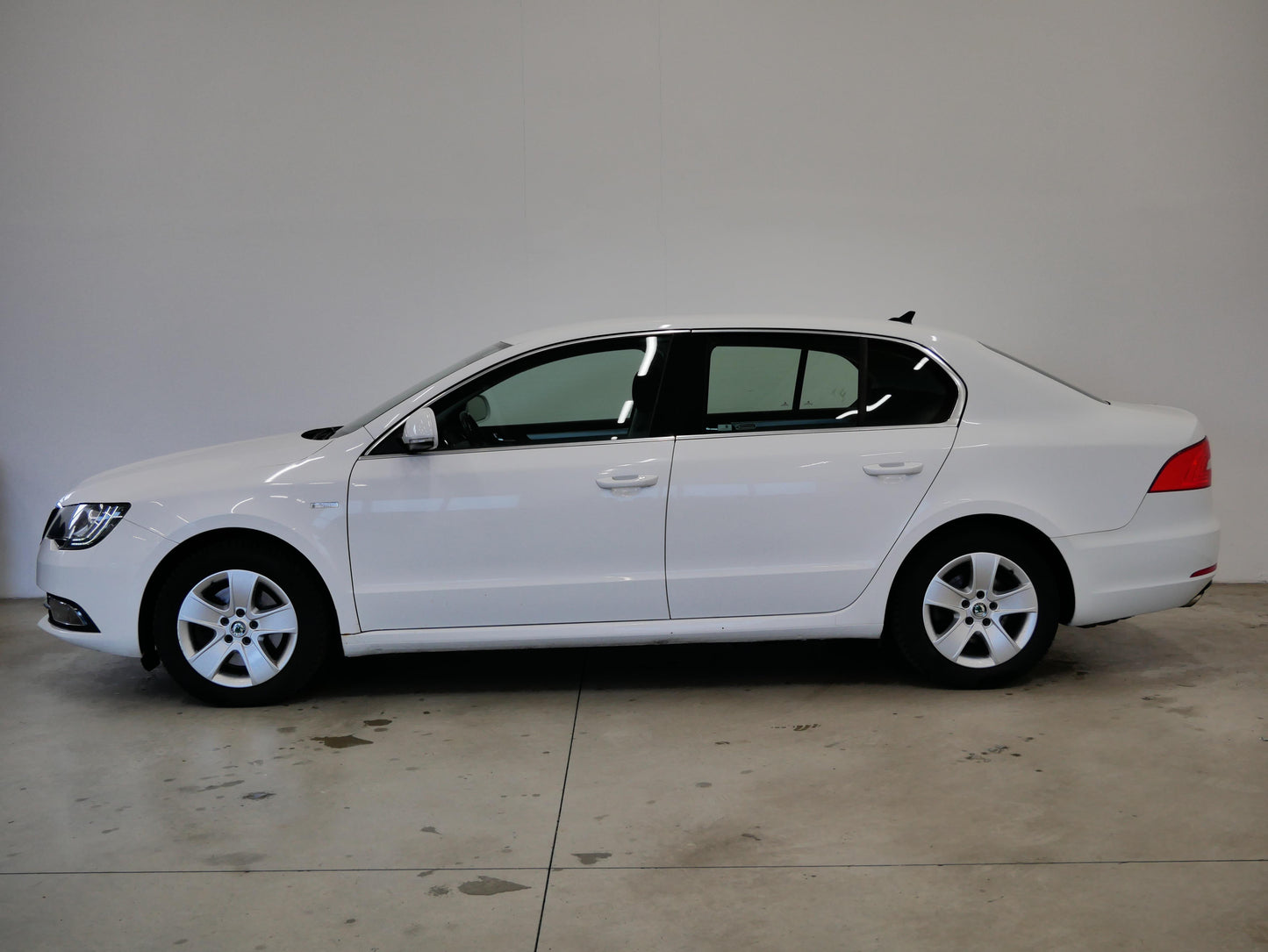 Škoda Superb 2.0 TDI 125 kW 4x4 DSG Ambi