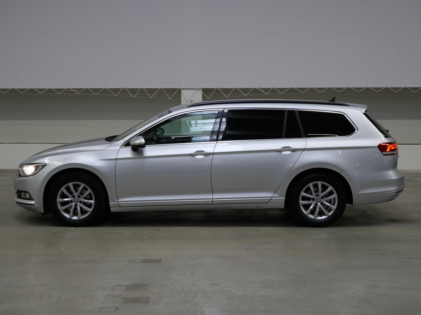 Volkswagen Passat 2.0 TDI 110 kW Comfortline