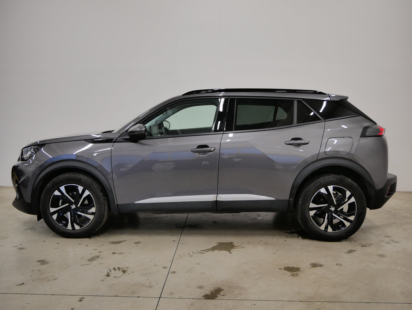 Peugeot 2008 1.2 PureTech 74 kW Allure