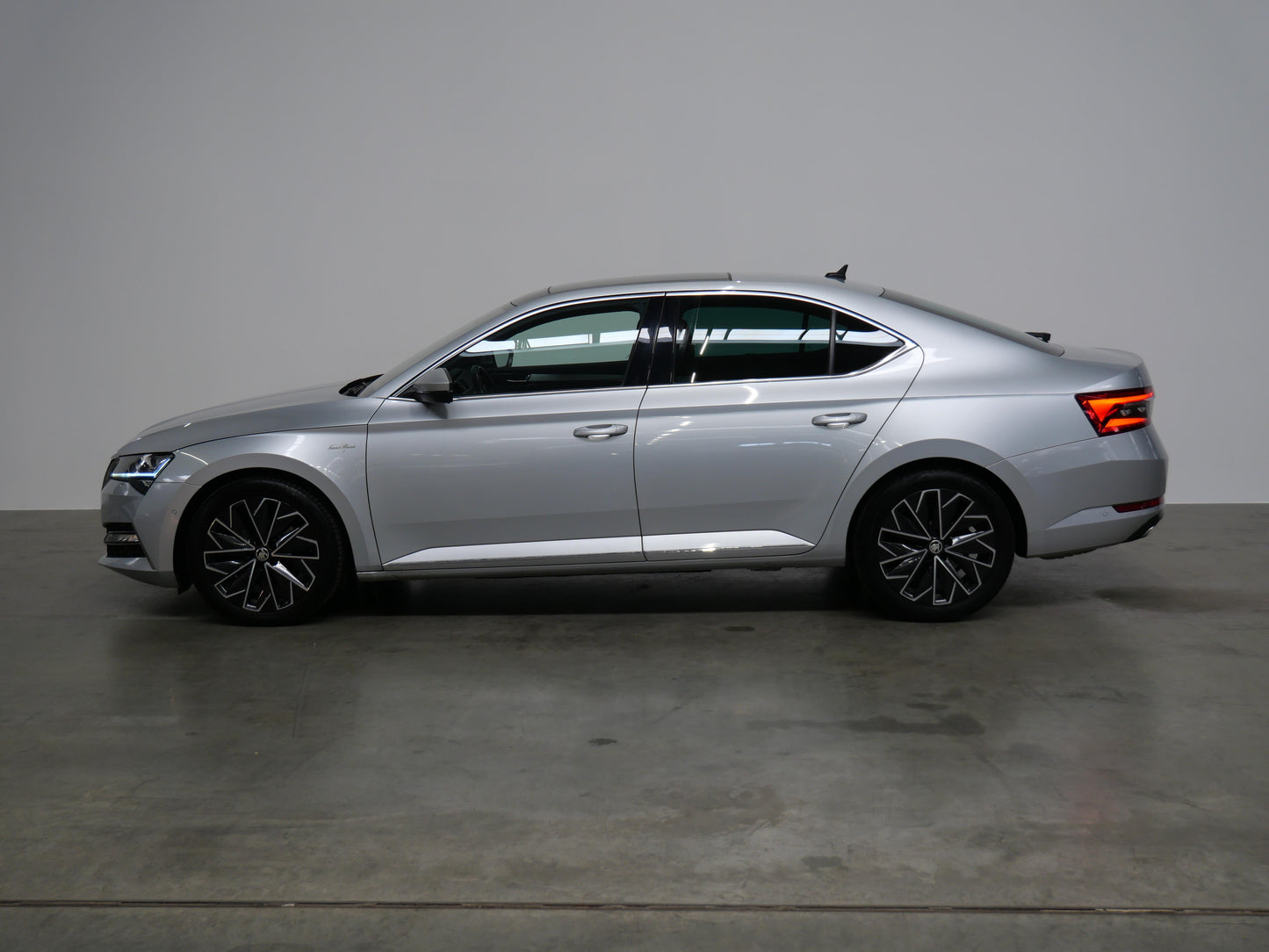 Škoda Superb 2.0 TDI 140 kW 4x4 L&K