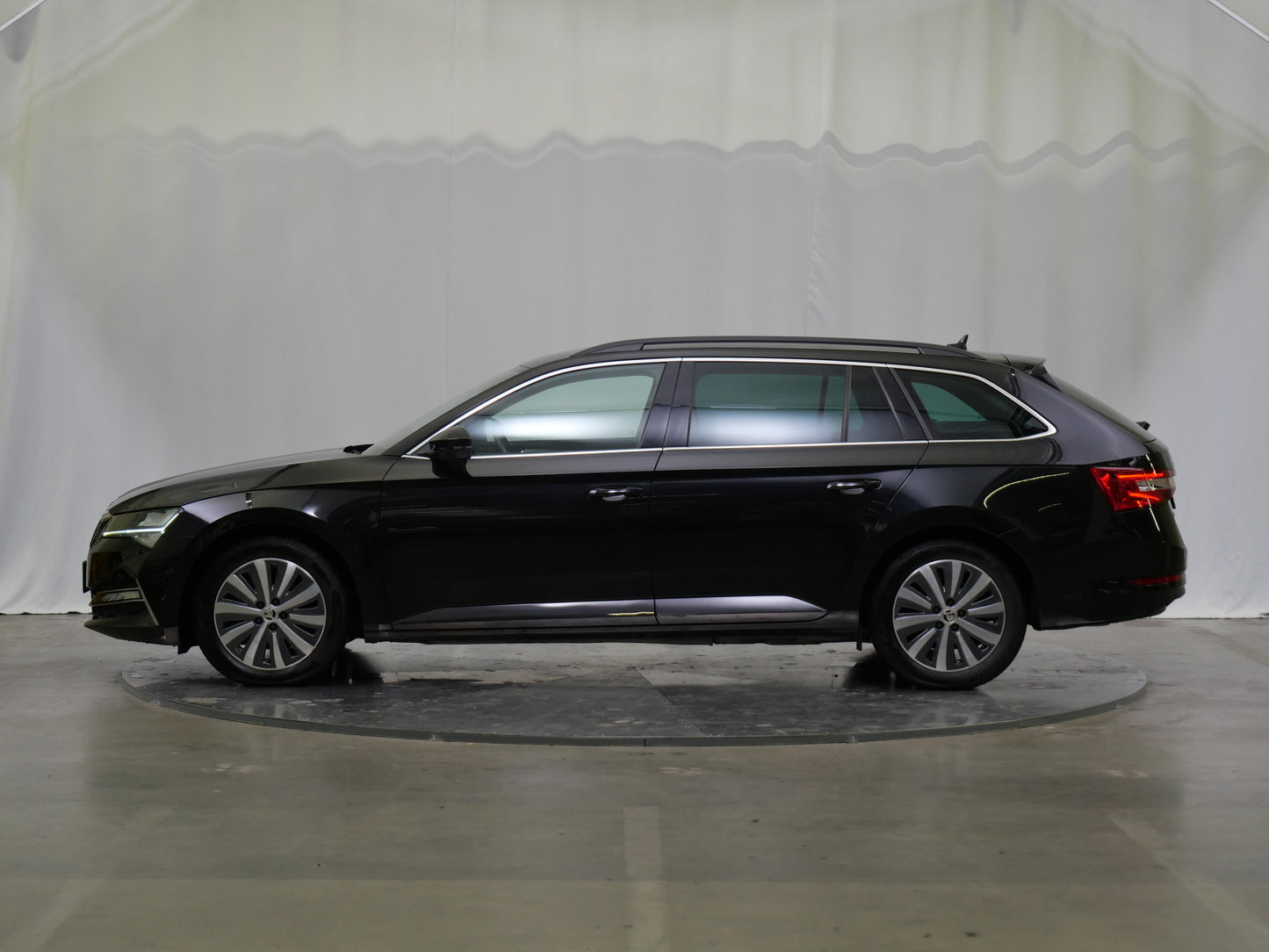 ŠKODA Superb 1.4 TSI 115 kW iV Ambiton