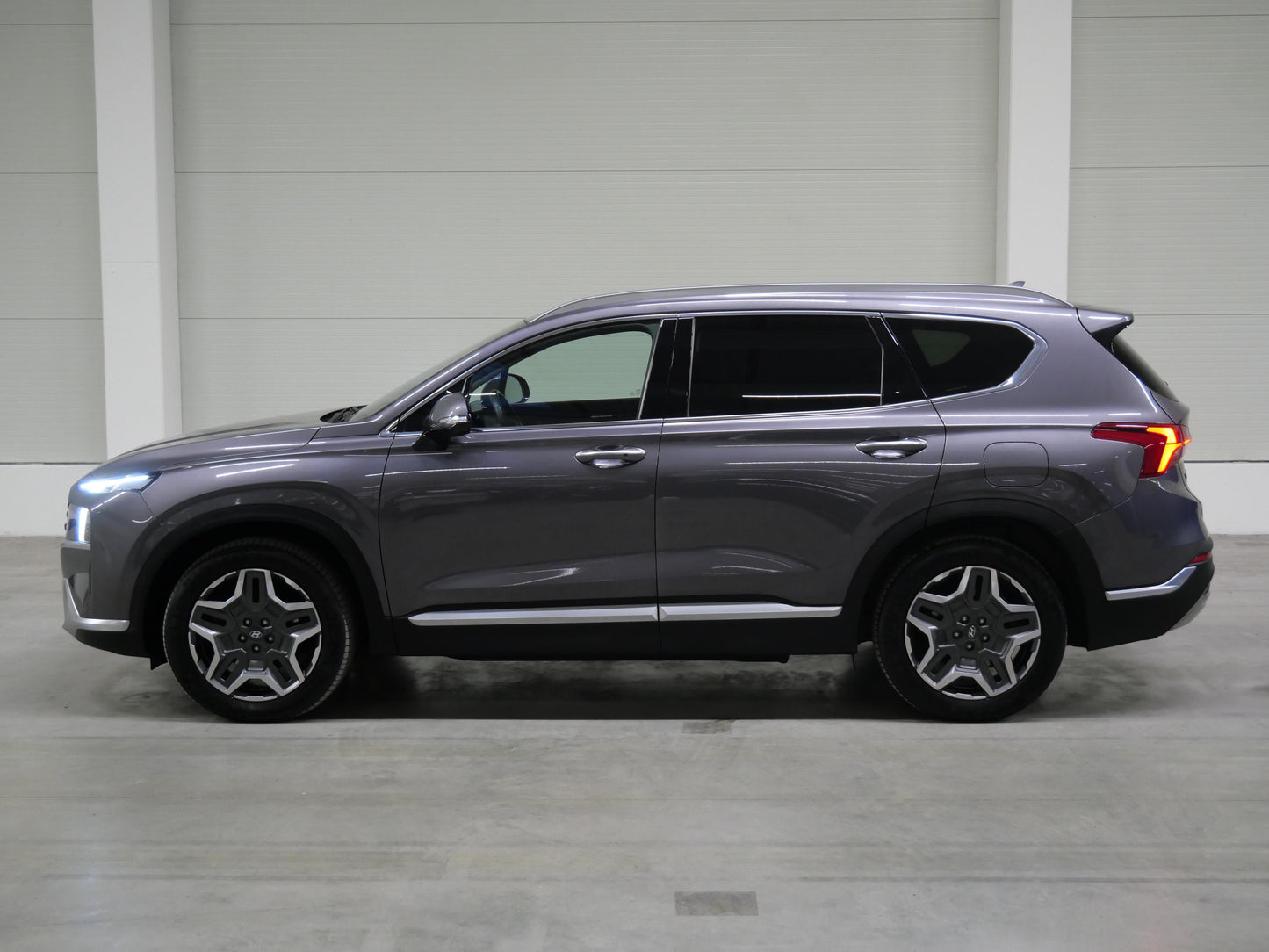 Hyundai Santa Fe 1.6 T-GDI PHEV 132 kW