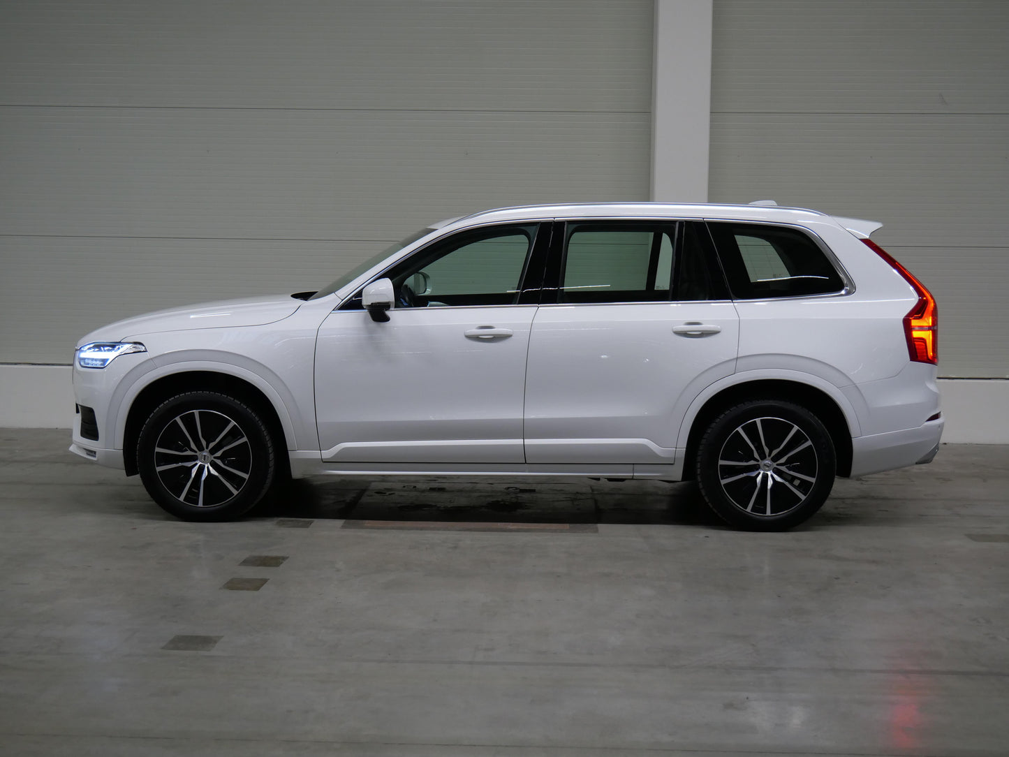 Volvo XC90 2.0 B5 173 kW Drive-E Momentum