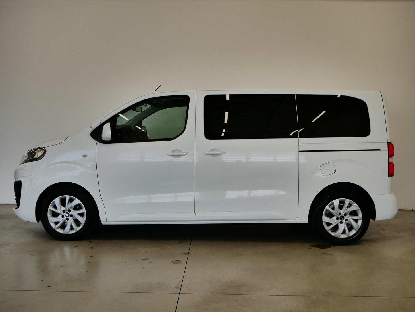 Citroën SpaceTourer 2.0BlueHDI 130 kW Feel L2 EAT8