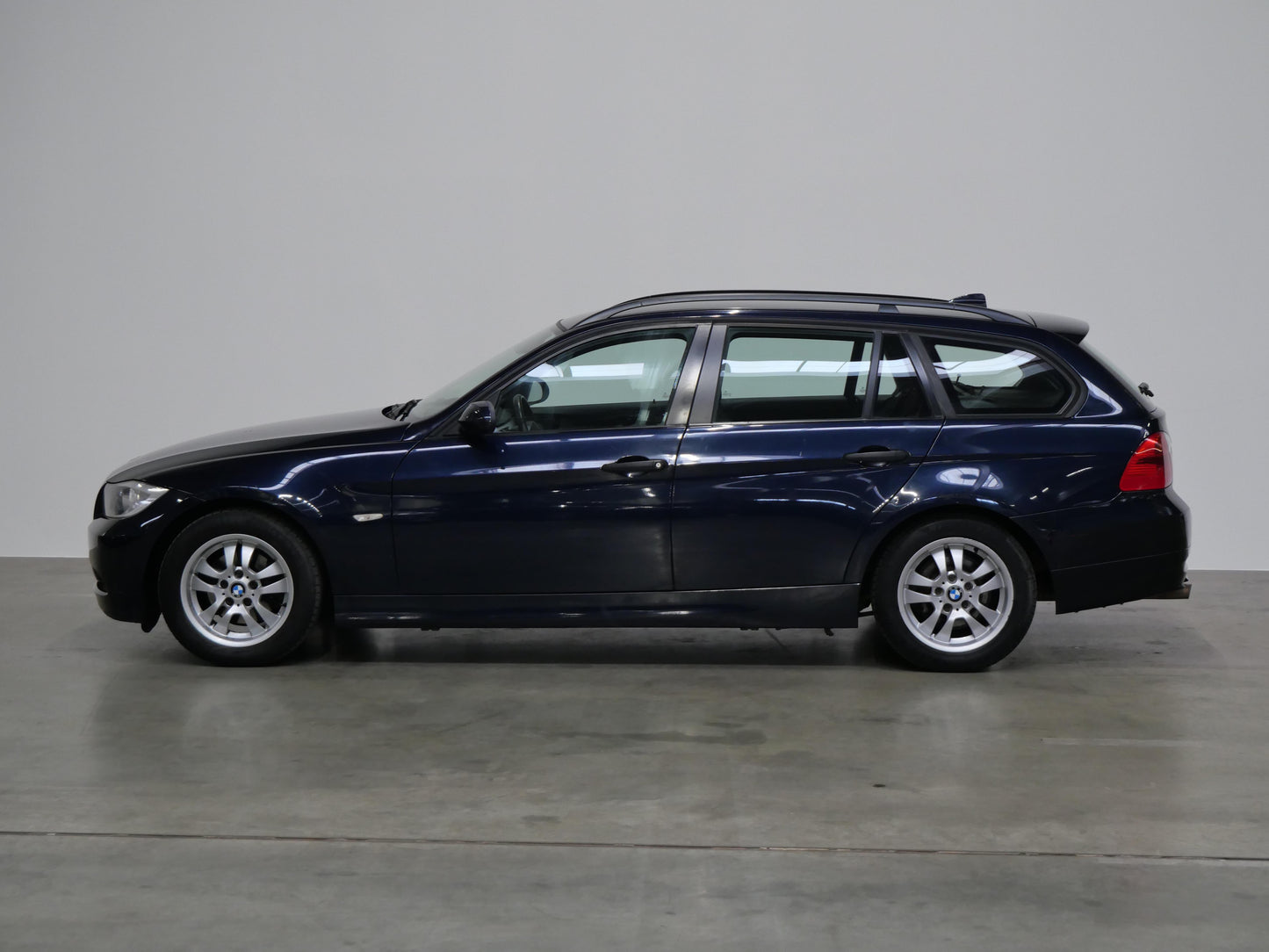 BMW Řada 3 320d 120 kW Touring