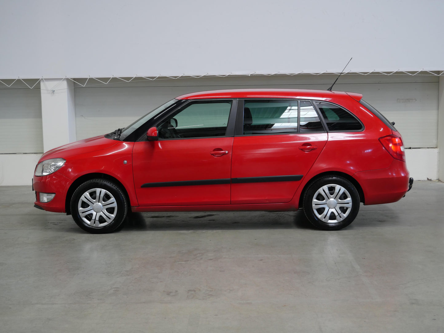 Škoda Fabia 1.4 MPI 16V 63 kW Ambiente LPG