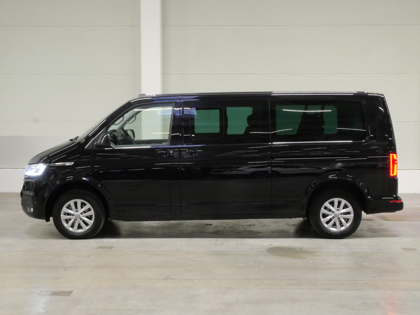 Volkswagen Caravelle 2.0 TDI 110 kW Long