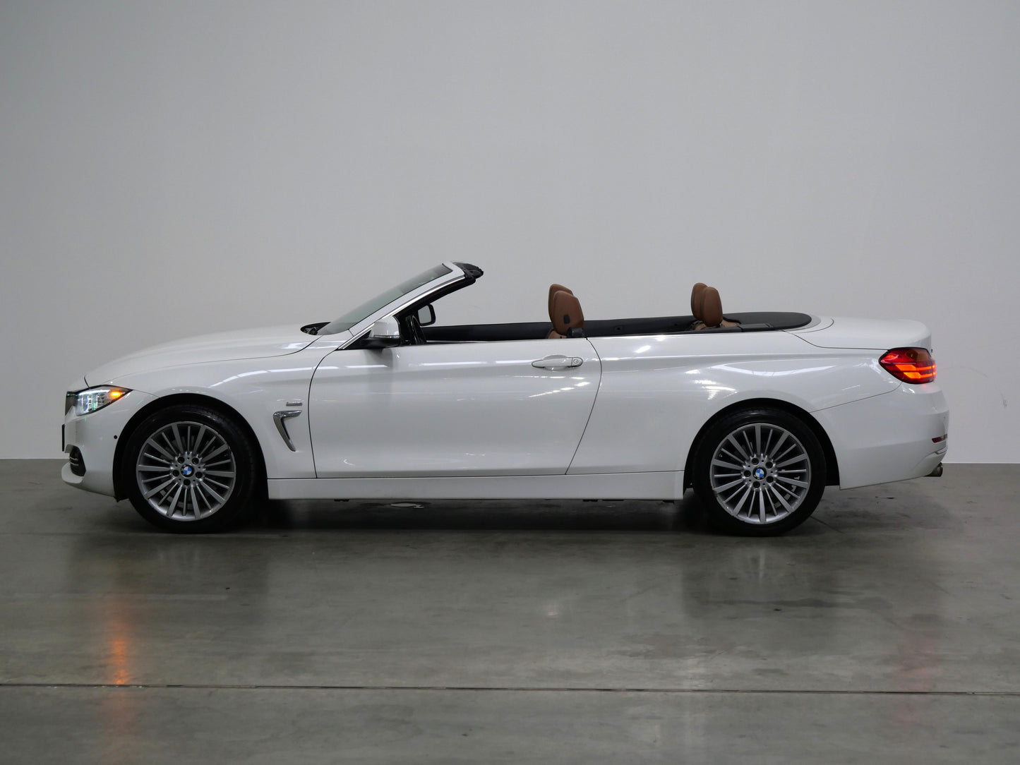 BMW Řada 4 428i 180 kW xDrive Luxury Line