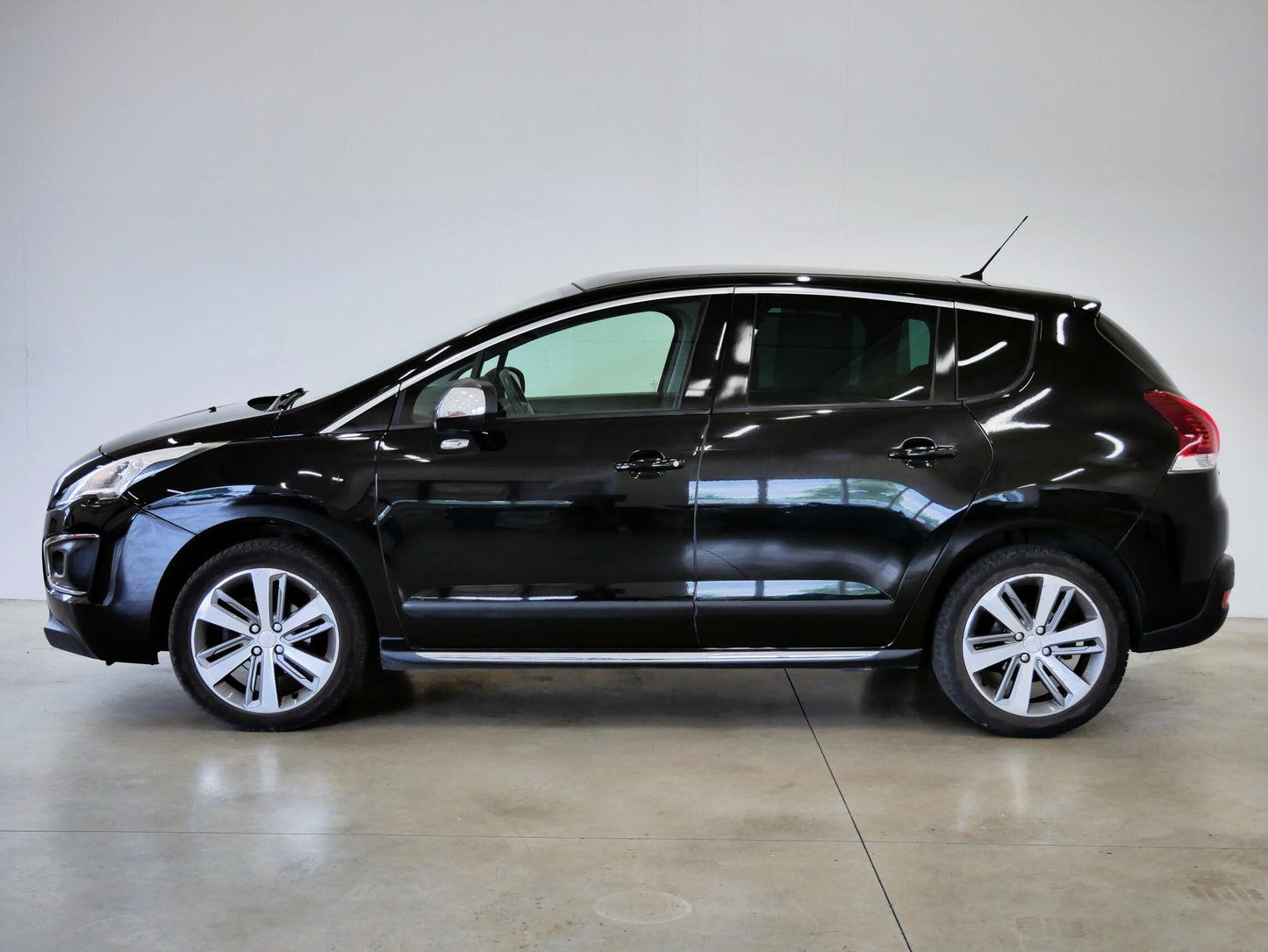 Peugeot 3008 1.6 HDi ALLURE