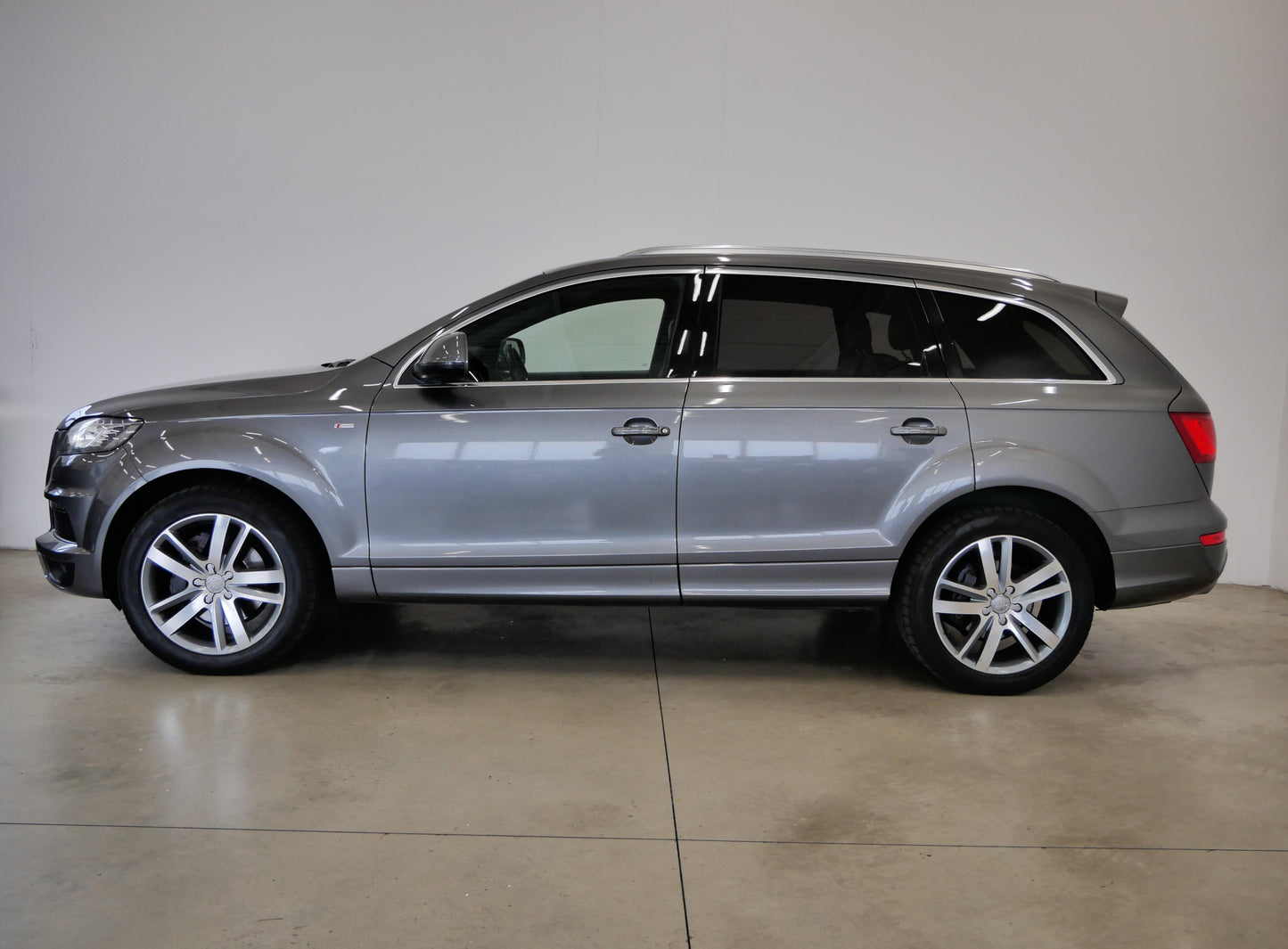 Audi Q7 3.0 TDI V6 176 kW S line