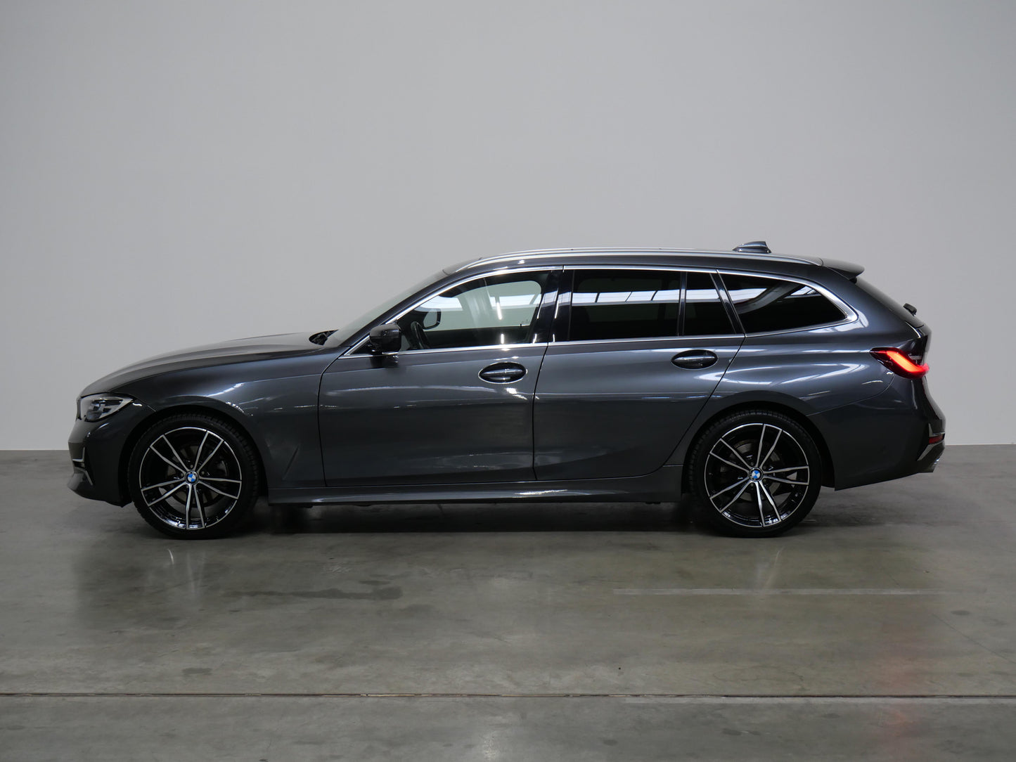 BMW Řada 3 320 D 140 kW xDrive
