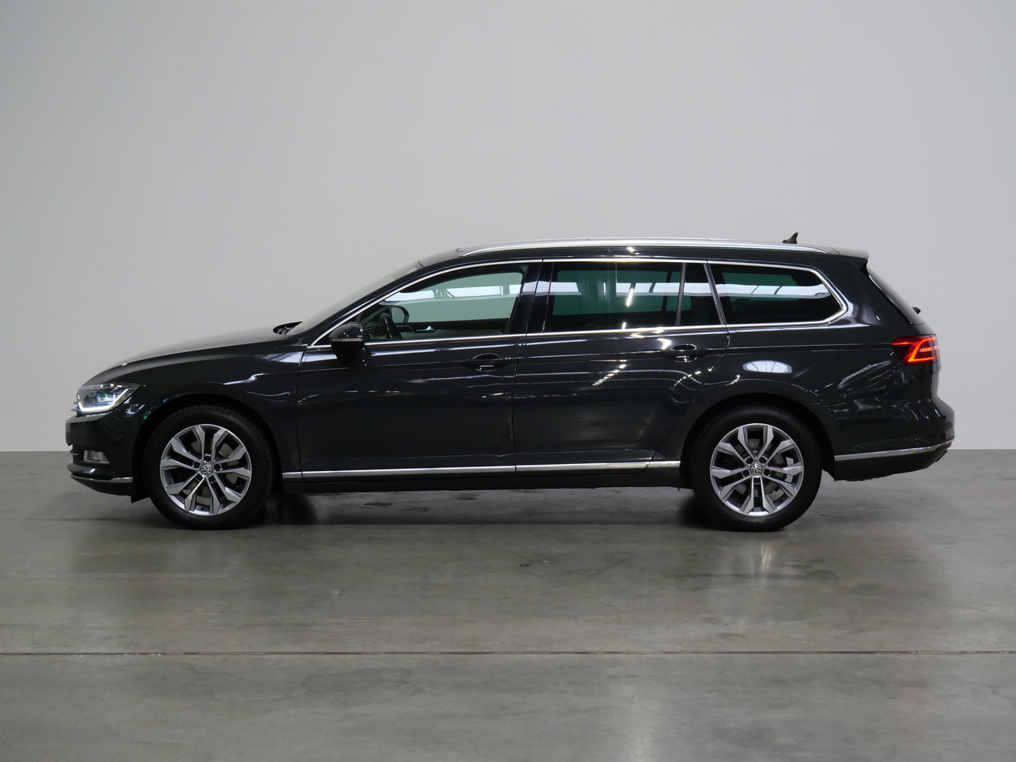 Volkswagen Passat 2.0 TDI 140 kW DSG Highline