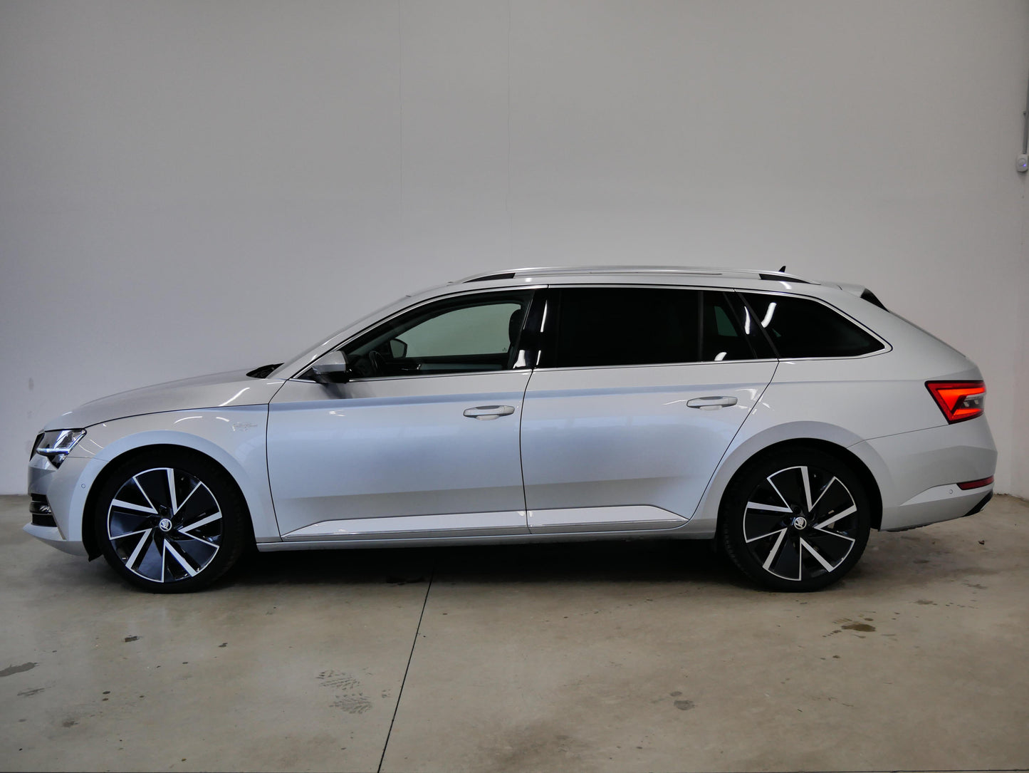 Škoda Superb 2.0 TDI 140 kW 4x4 L&K