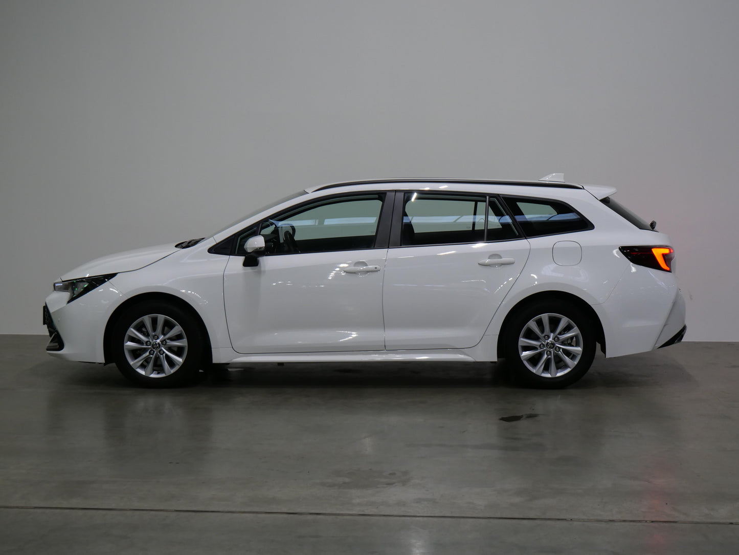 Toyota Corolla 1.8 e-CVT 72 kW Comfort