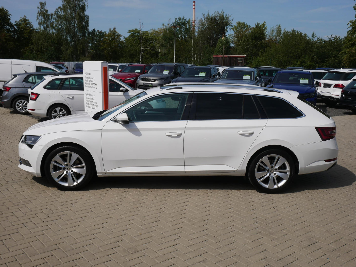 Škoda Superb 2.0 TDI 110 kW STYLE