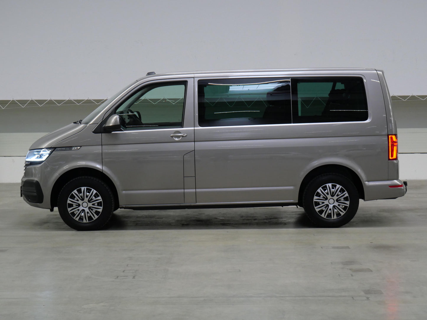 Volkswagen Caravelle 2.0 TDI 110 kW DSG KR