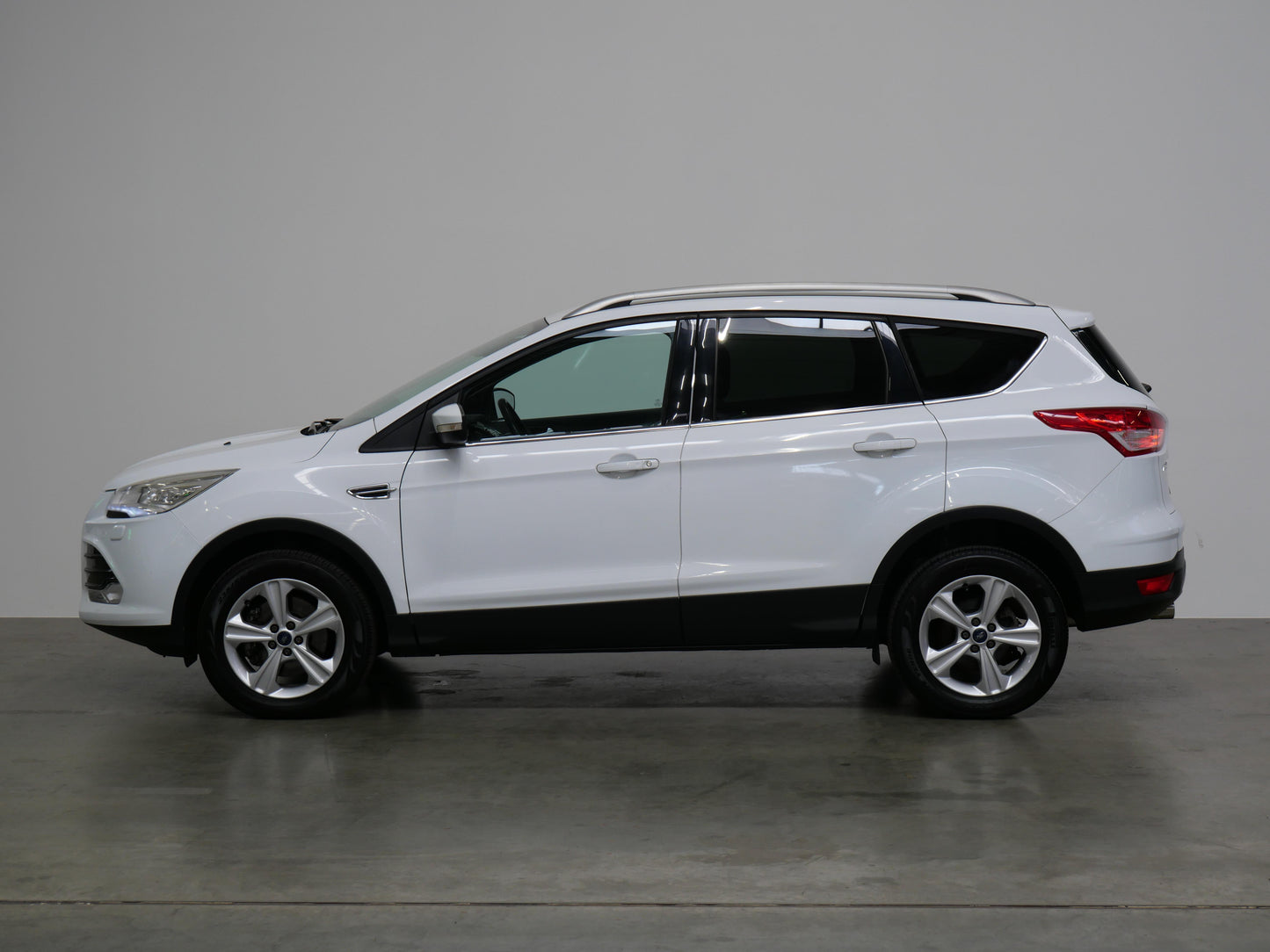Ford Kuga 2.0 TDCI 120 kW 4x4 Titanium