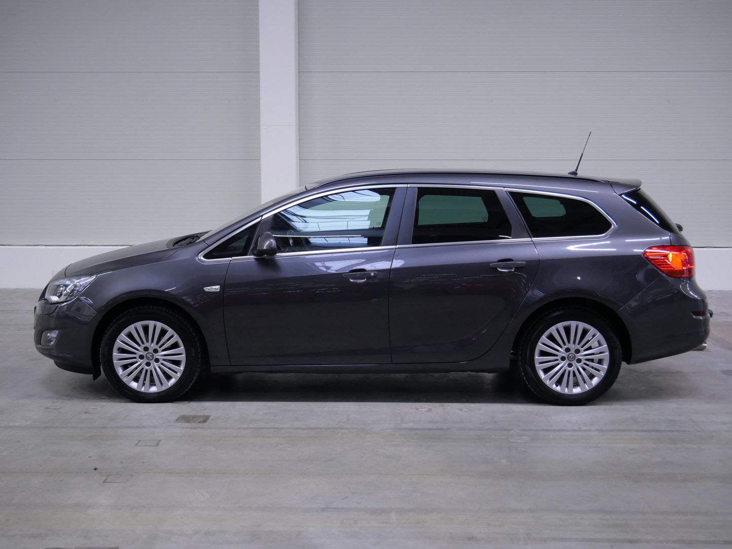 Opel Astra 1.4 T 103 kW Design Edition
