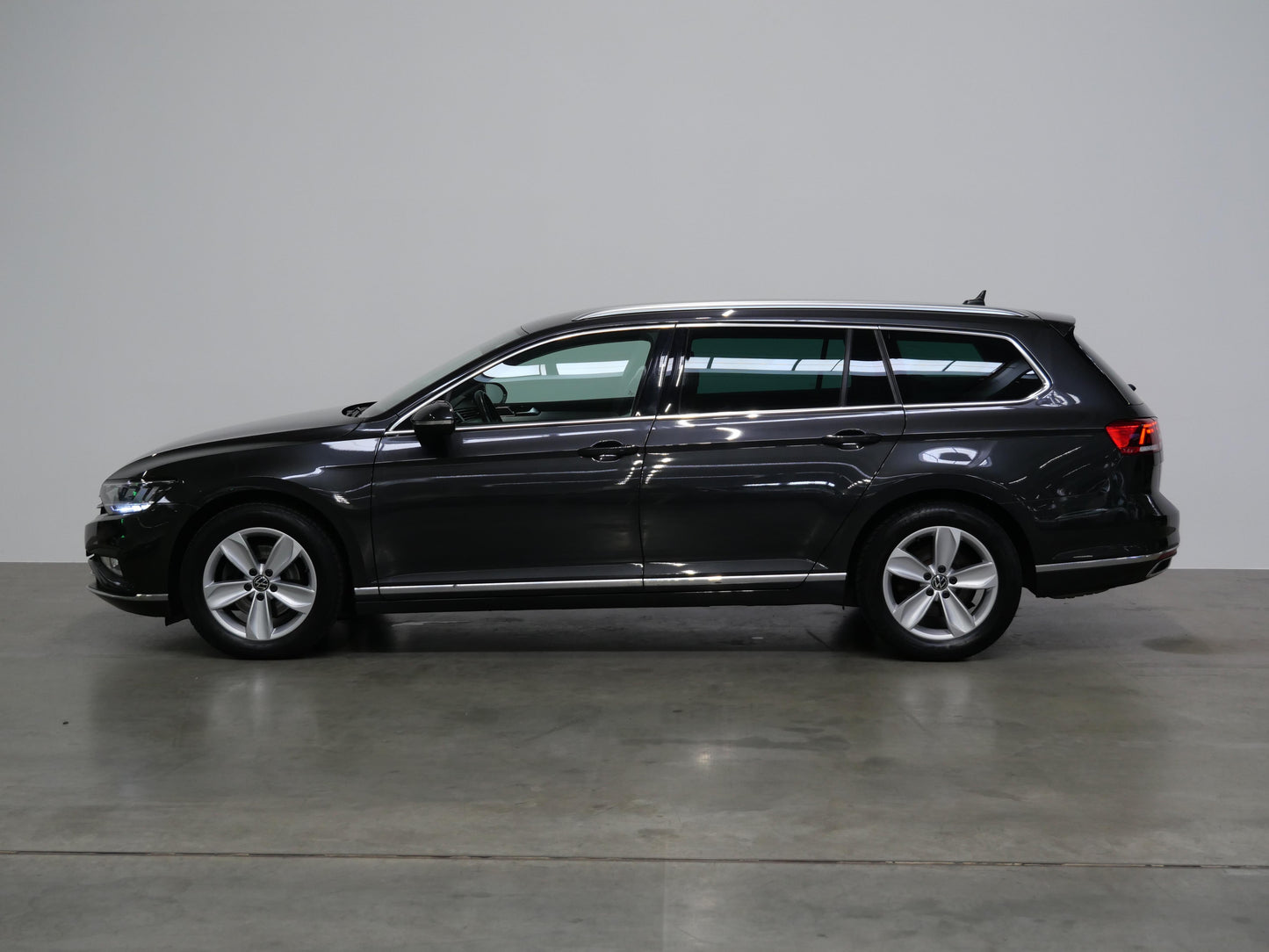 Volkswagen Passat 2.0 TDI 147kW DSG 4x4 Elegance