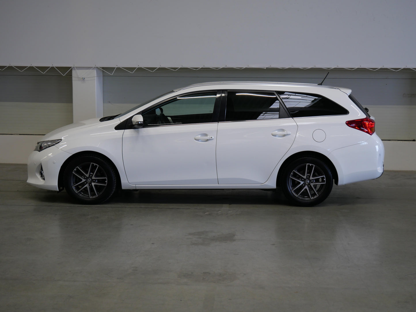Toyota Auris 1.6i 97 kW Valvematic