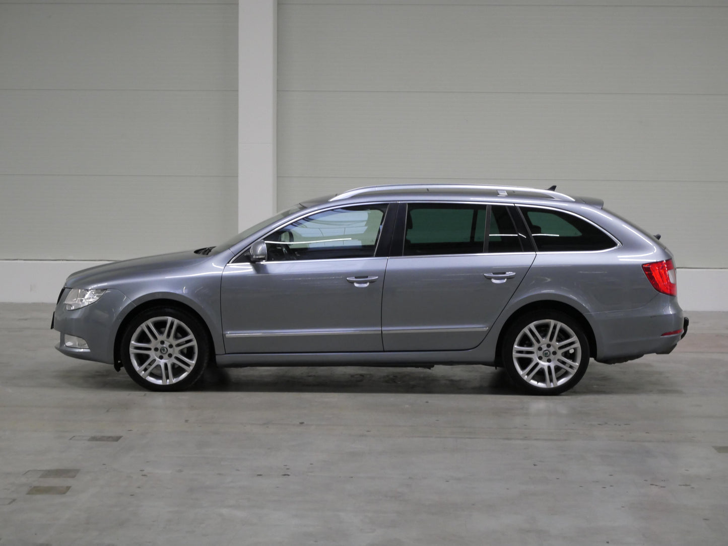 Škoda Superb 2.0 TDI 125 kW DSG Elegance