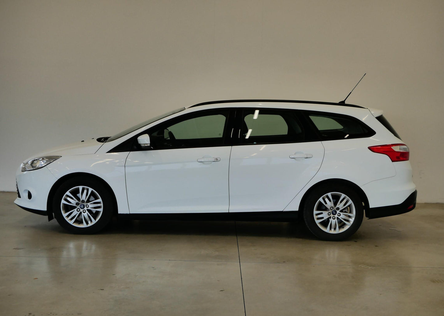 Ford Focus 1.6 Ti-VCT Trend
